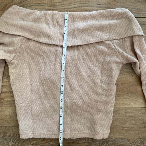 Knit Cross Over Top - Picture 8 of 9